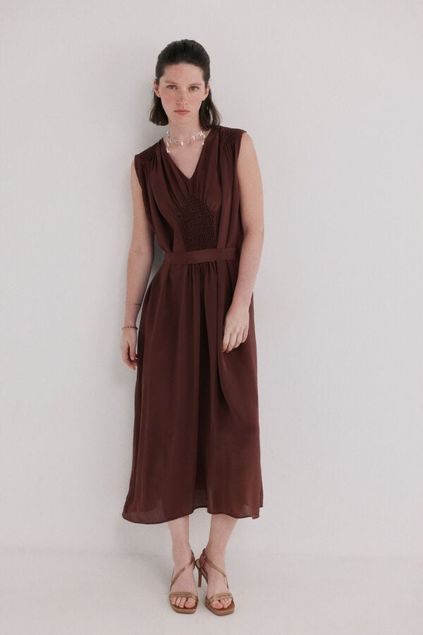 Hoss Intropia Aura. Vestido midi flu&iacute;do Marron