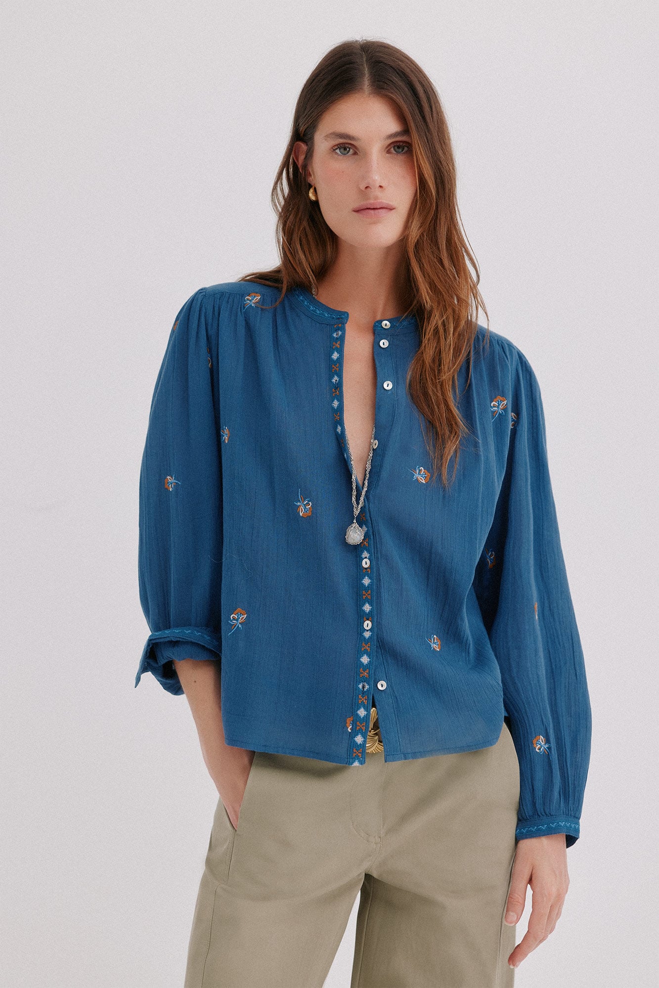 Hoss Intropia Blusa bordada Cesca