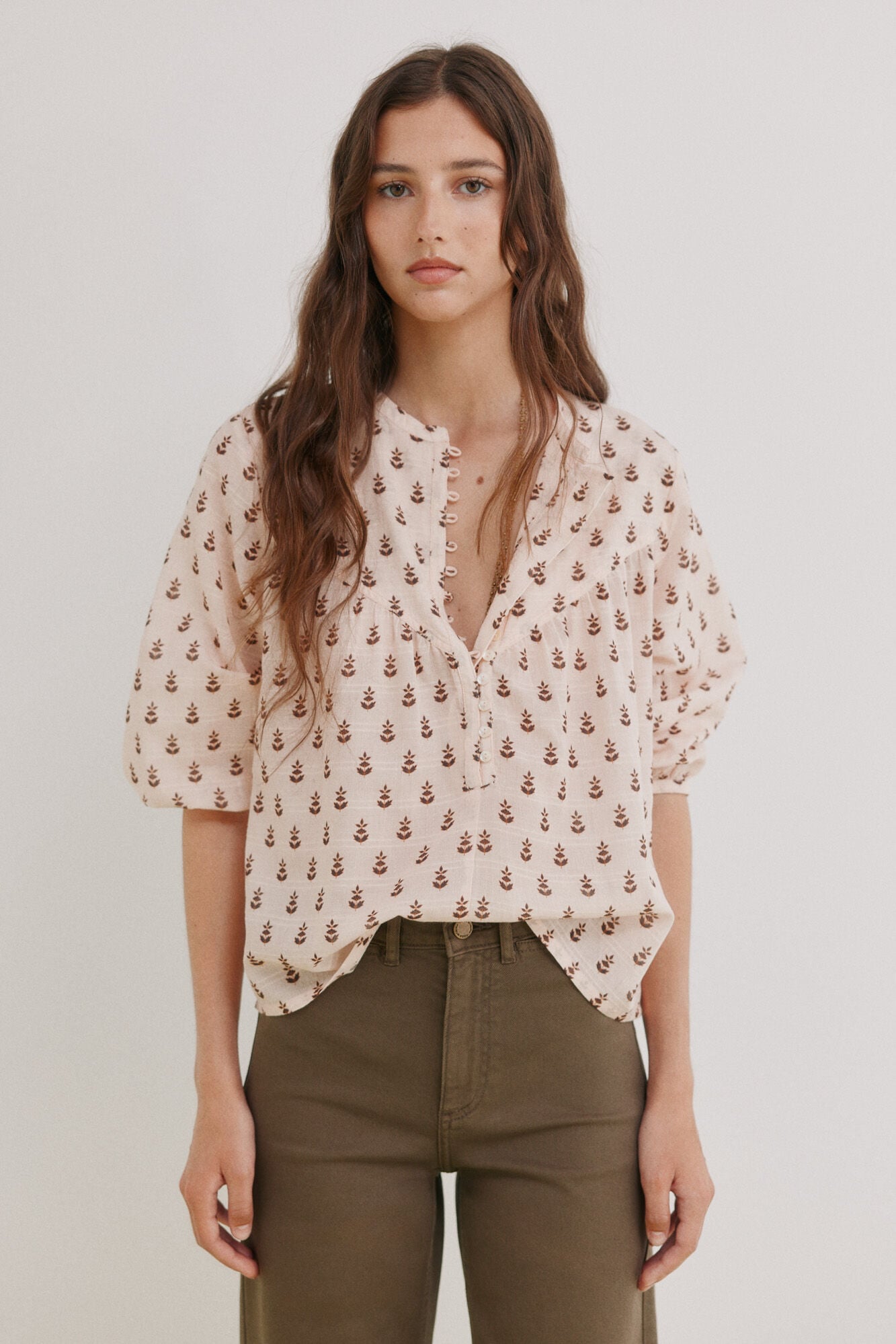 Hoss Intropia Claire. Blusa estampada
