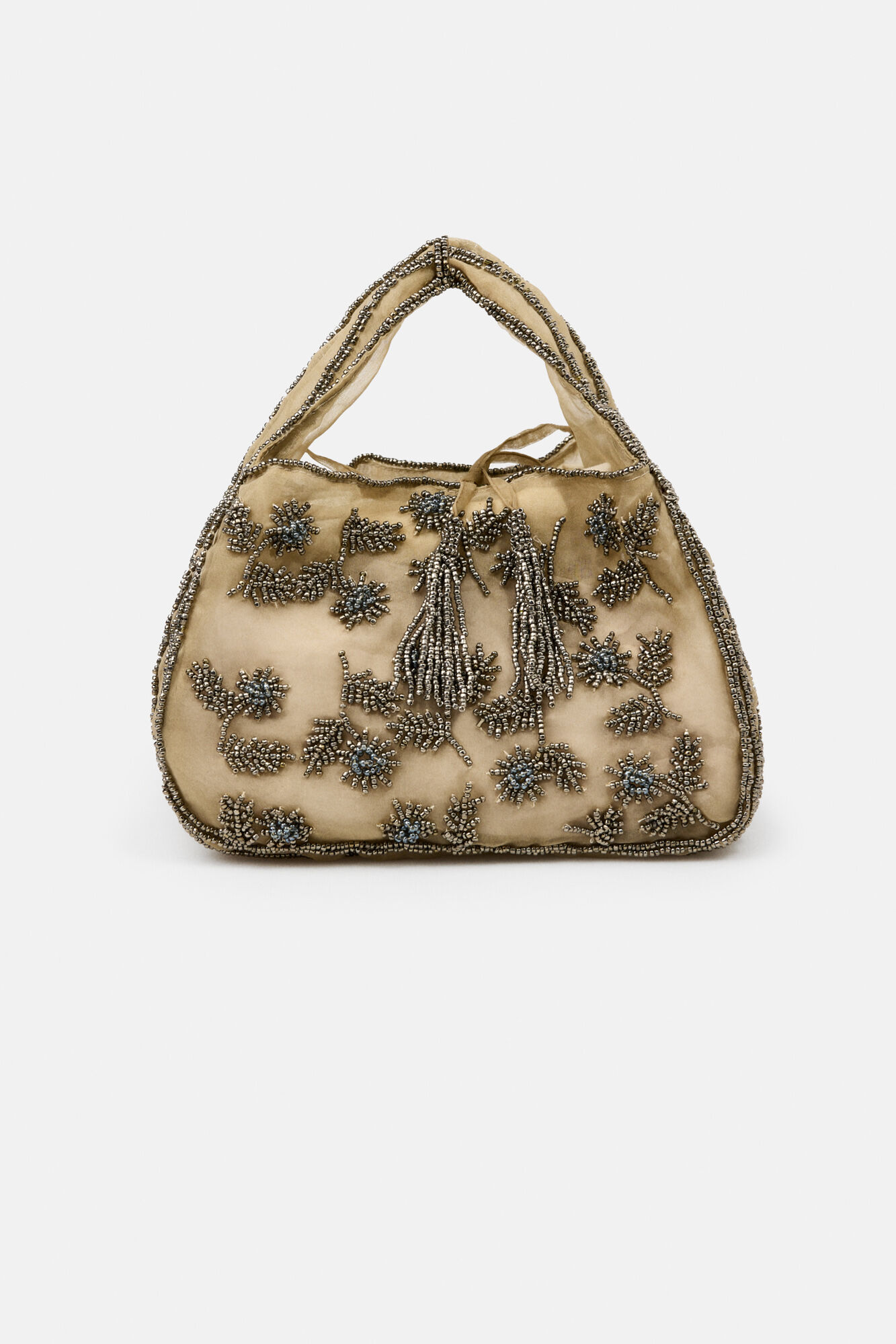 Hoss Intropia Nayara. Bolso de organza bordado