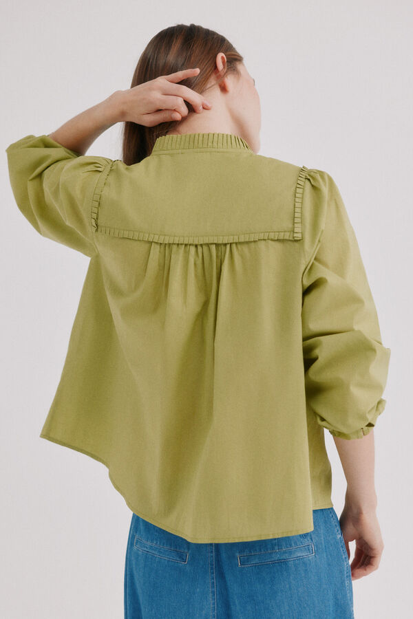 Hoss Intropia Cecile. Blusa mnaga larga Kaki