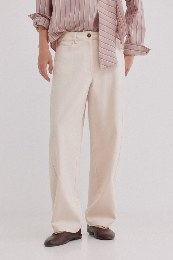Hoss Intropia Praisa. Pantal&oacute;n de espiga Marfil