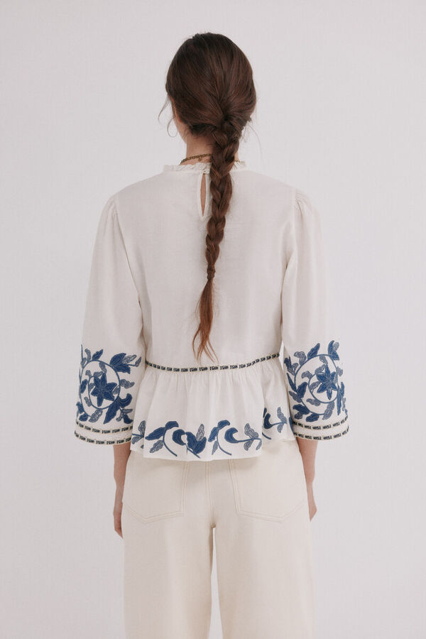 Hoss Intropia Cordelia. Blusa bordados Ecru