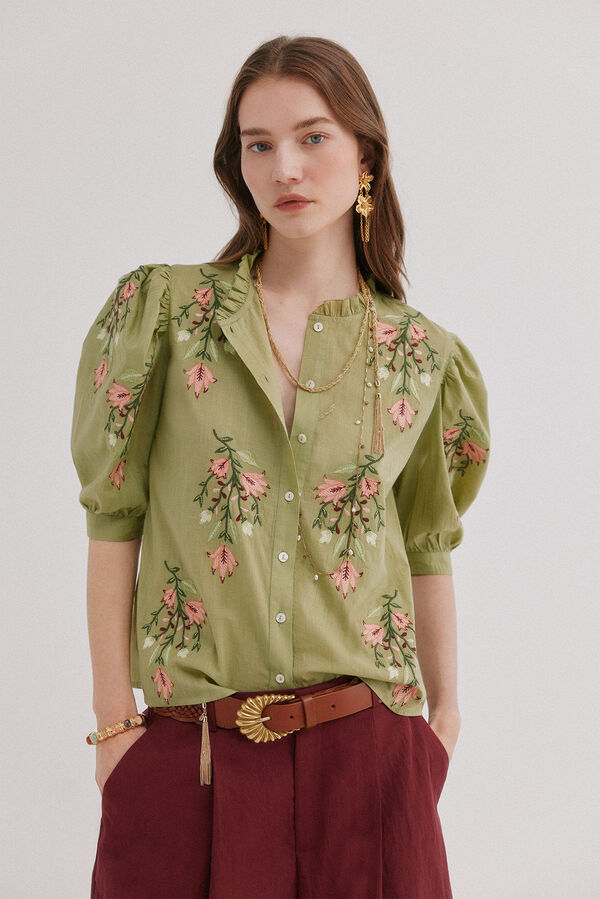 Hoss Intropia Capri. Blusa bordado floral Kaki