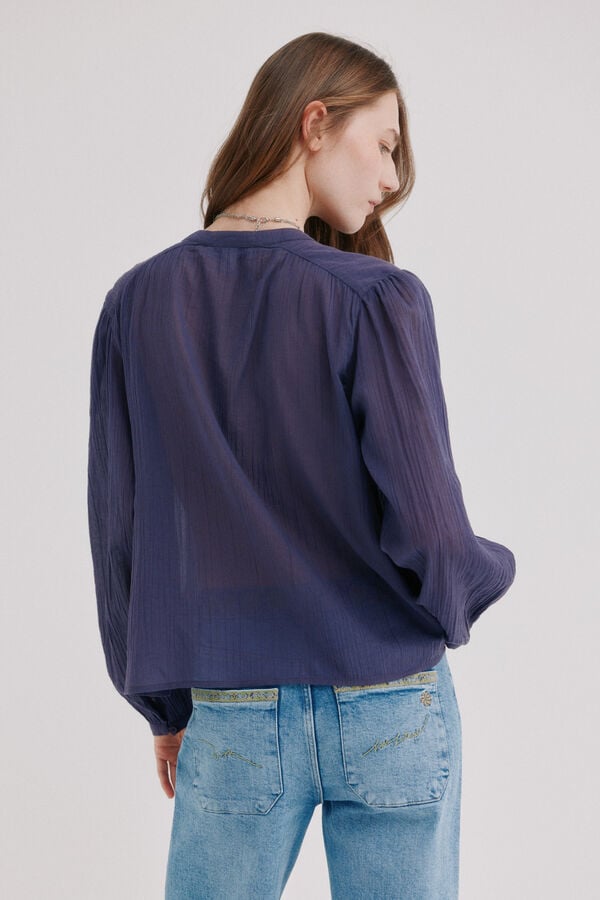 Hoss Intropia Cassie. Blusa bordada Estampado morado