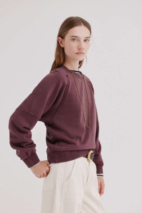 Hoss Intropia Maiara. Sudadera efecto lavado Vino