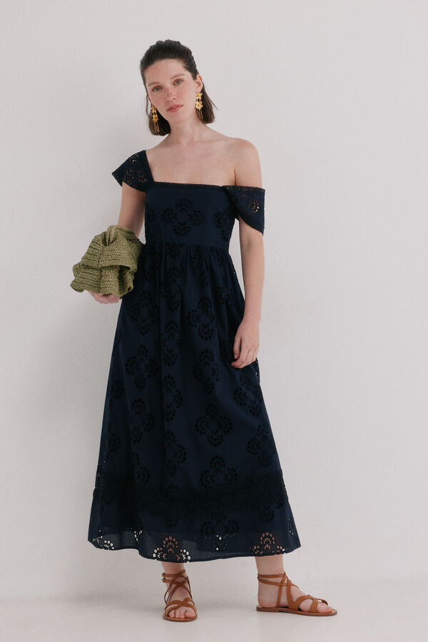 Hoss Intropia Abril. Vestido calado Negro