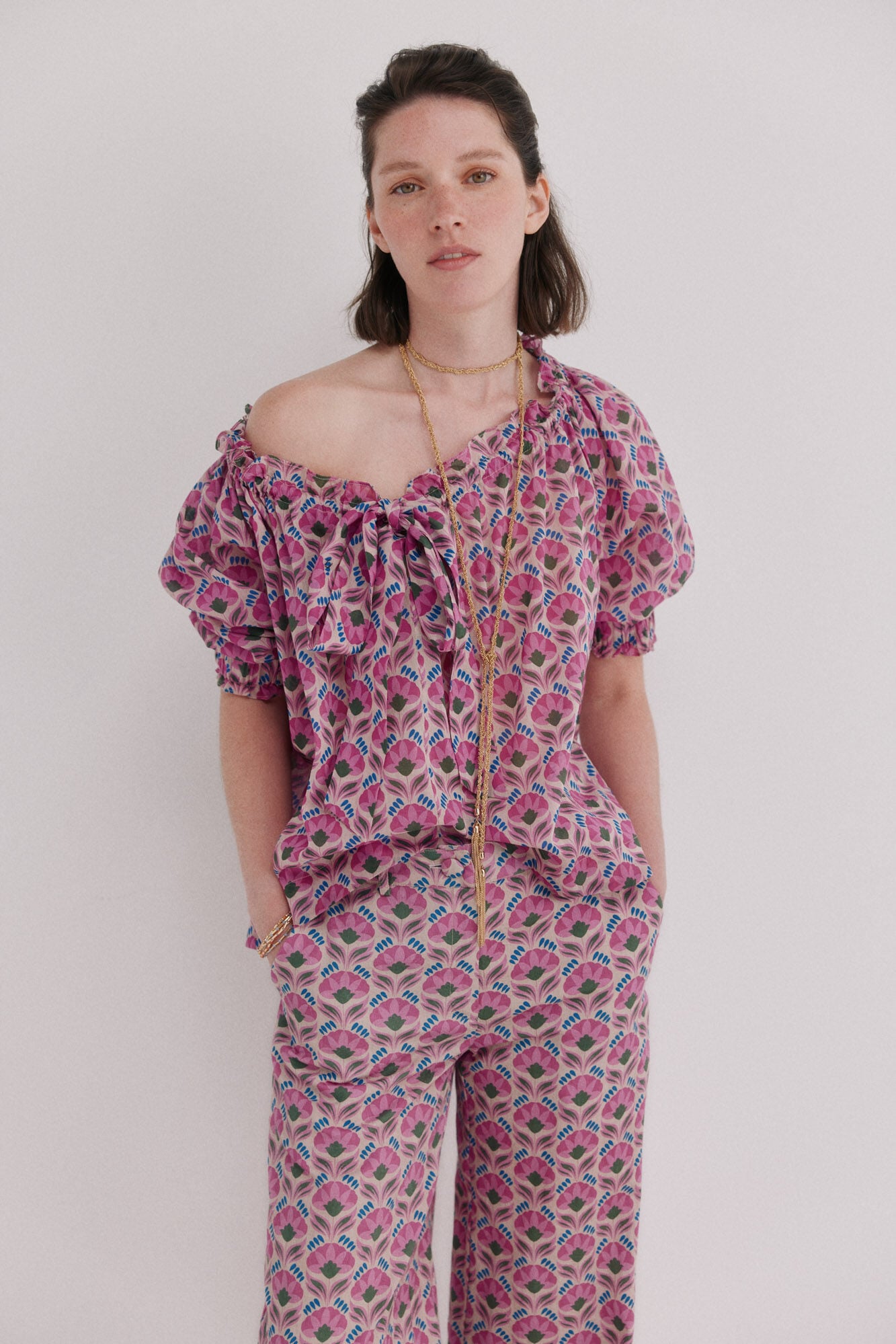 Hoss Intropia Camille. Blusa floral