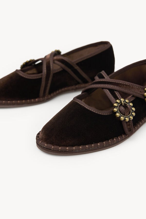 Hoss Intropia Marina. Veneciana tiras cruzadas Marron