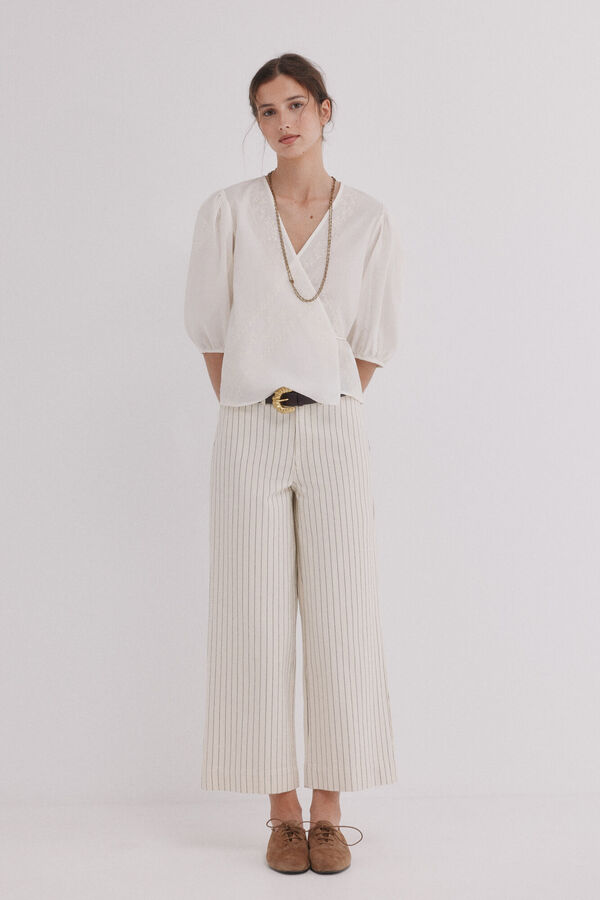 Hoss Intropia Cintia. Blusa cruzada Marfil