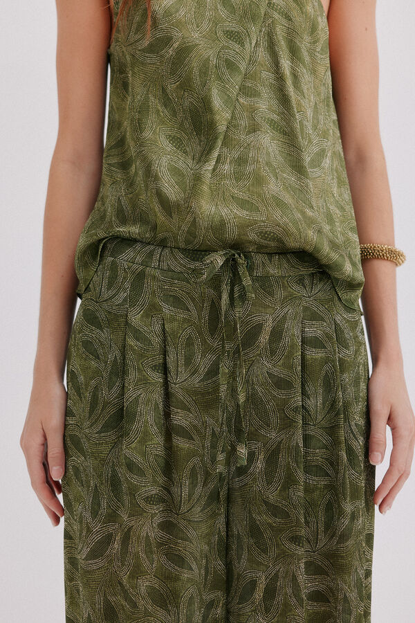 Hoss Intropia Perenna. Pantal&oacute;n fluido Estampado Verde