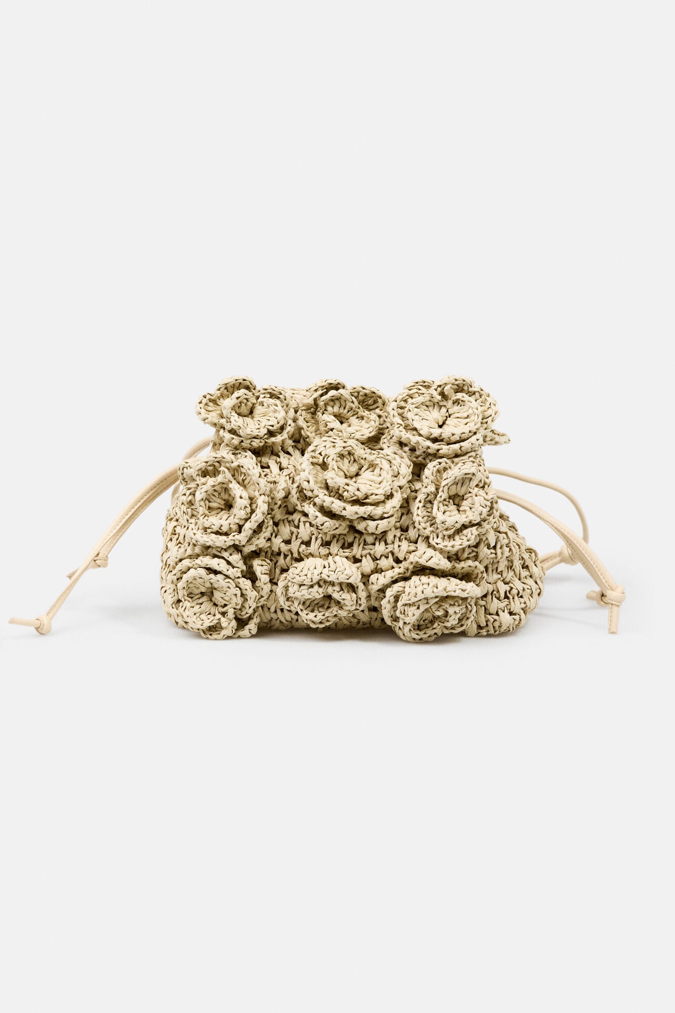 Hoss Intropia Nekane. mala com flores em fibras naturais