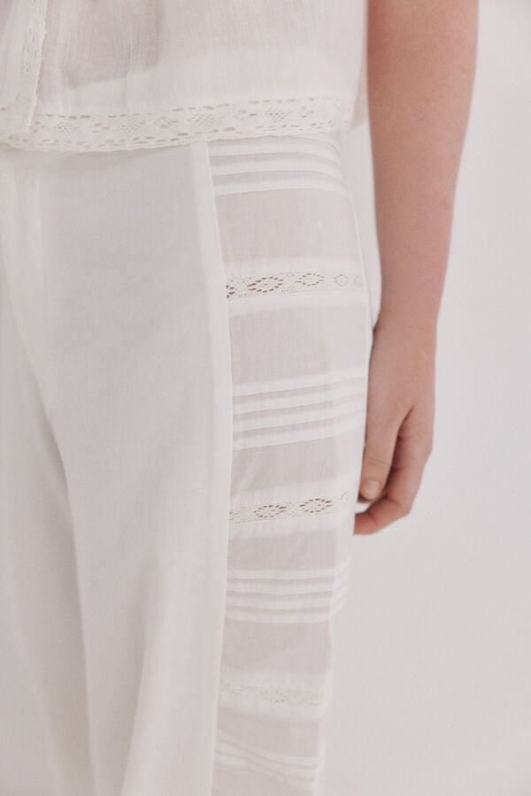 Hoss Intropia P&iacute;a. Cal&ccedil;a de cintura m&eacute;dia bordada Branco