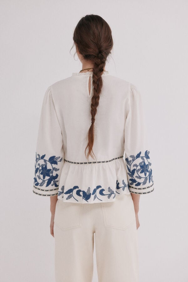 Hoss Intropia Cordelia. Blusa bordados Marfil