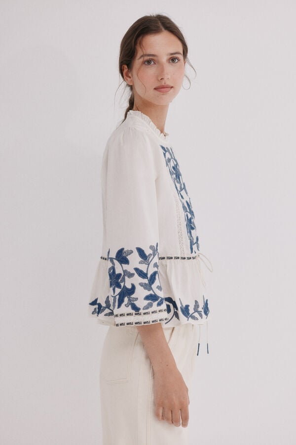 Hoss Intropia Cordelia. Blusa bordados Marfil