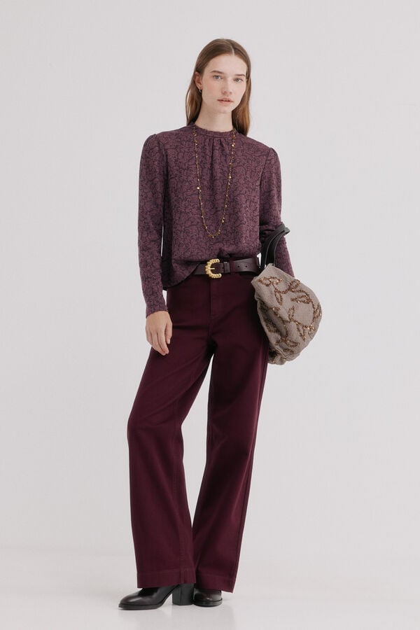Hoss Intropia Mirel. Camiseta textura Vino