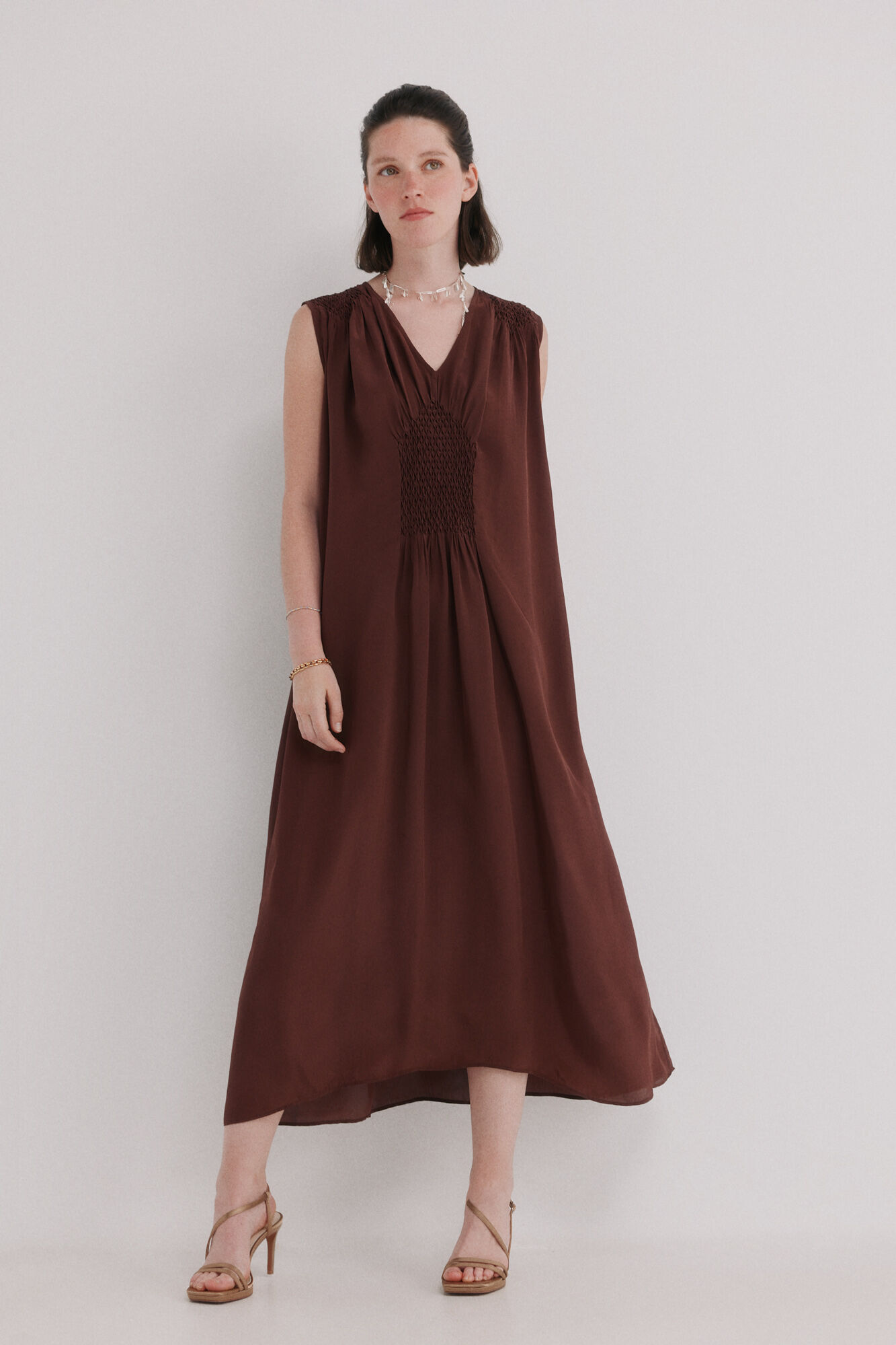 Hoss Intropia Aura. Vestido midi fluido