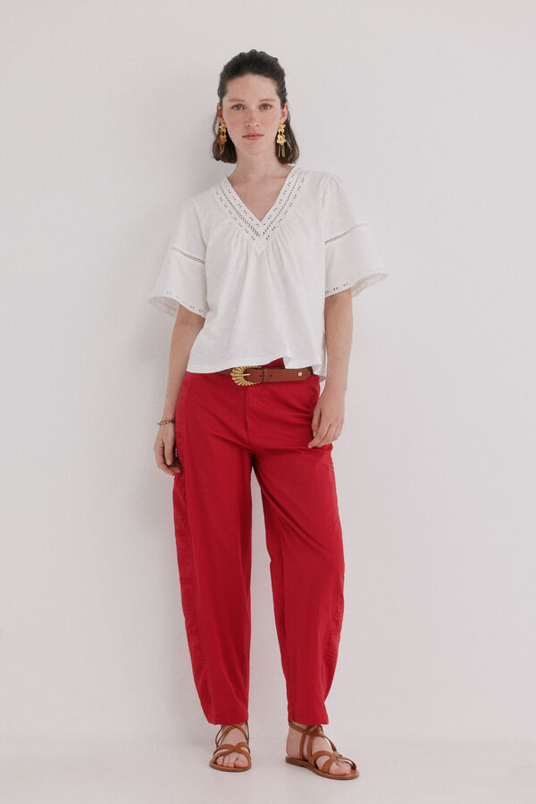 Hoss Intropia Mireia. Camiseta bordados Marfil