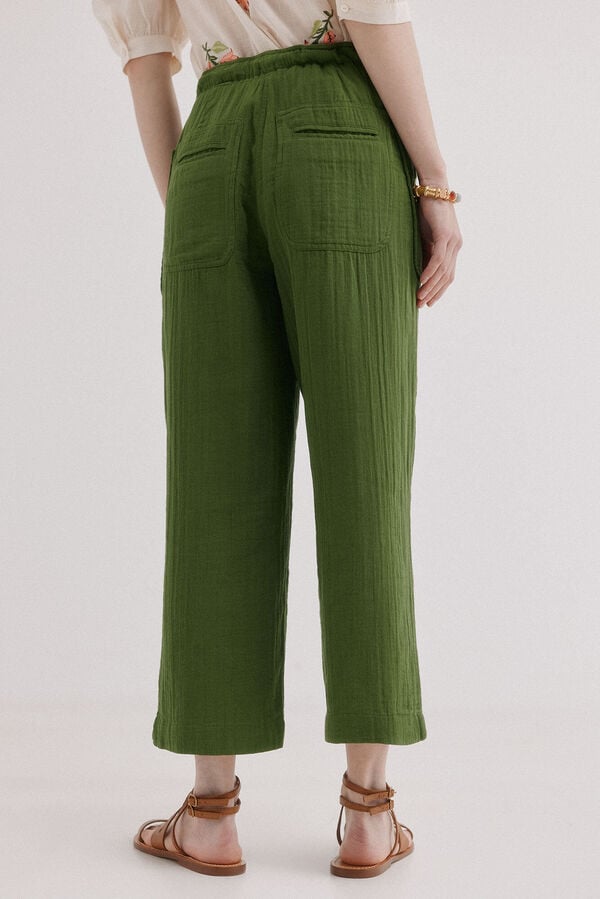 Hoss Intropia Pia. Pantal&oacute;n estilo cargo Kaki
