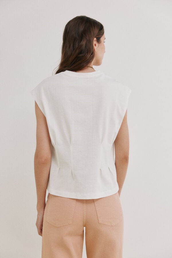 Hoss Intropia Margot. T-shirt cintada Ecru