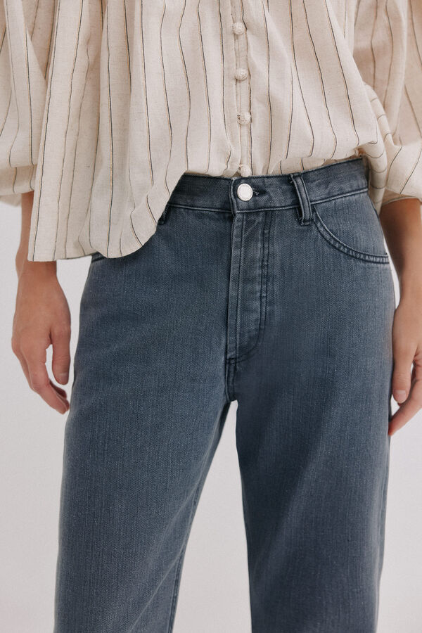 Hoss Intropia Brunella. Jeans cintura alta Cinzento