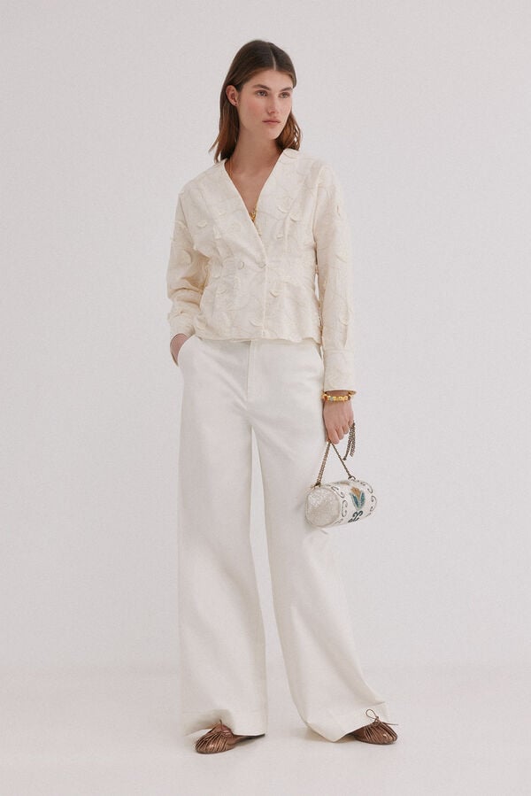 Hoss Intropia Patricia. Pantal&oacute;n de corte ancho Marfil